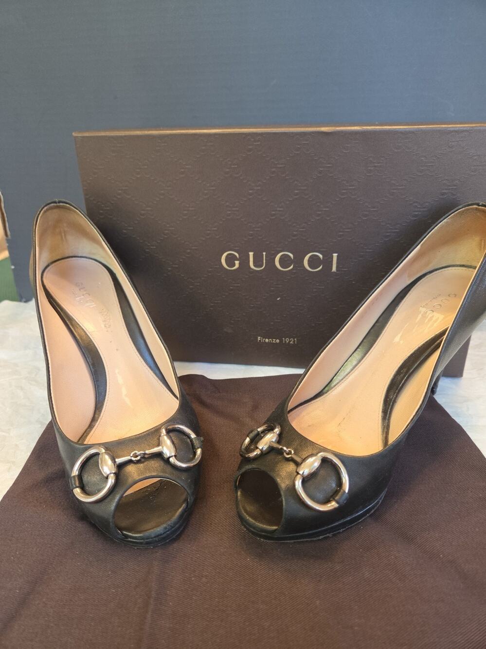 gucci heels 38.5